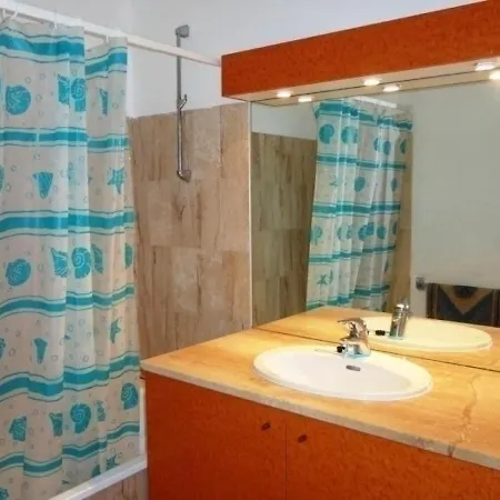 Sete, 2 Pieces, 4 Personnes - Fr-1-472a-45 דירה Sète
