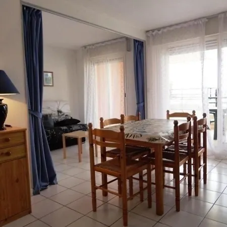 Sete, 2 Pieces, 4 Personnes - Fr-1-472a-45 דירה